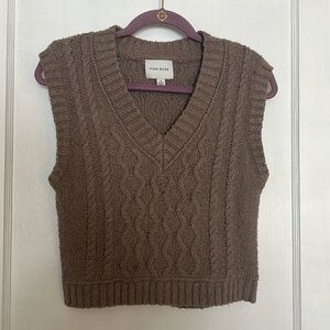 Textured Knit Sweater Vest